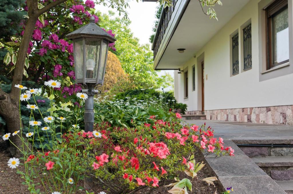 Bed and Breakfast Haus Christl Лана Экстерьер фото